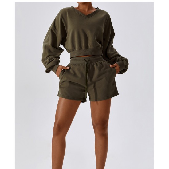 Women's sweatshirt and short green image