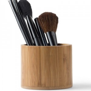 Makeup Brush image