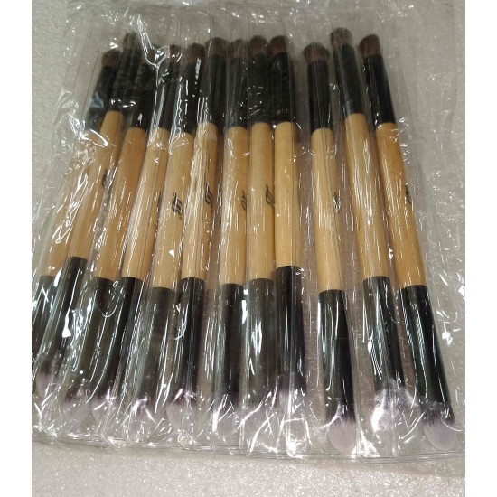 LB 2 in 1 Blending and Contour Brush wholesale image