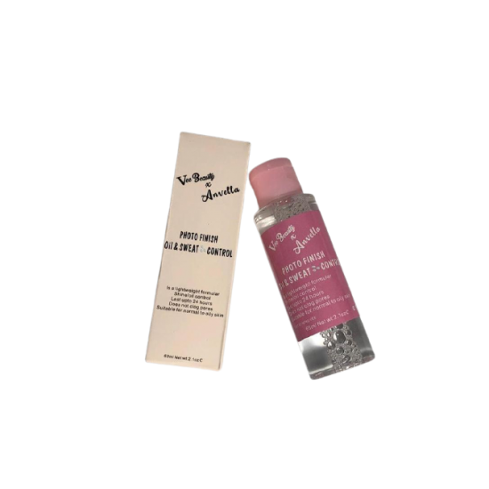 Vee Beauty X Anvella Photo Finish Oil & Sweat Control image